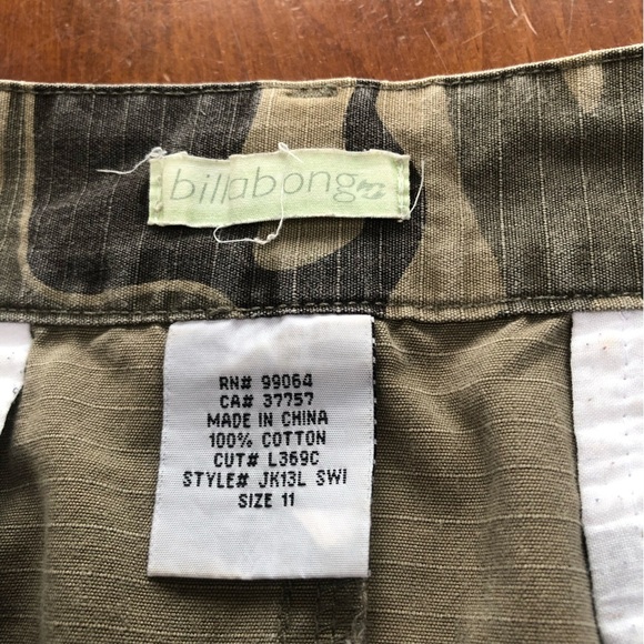 Billabong Green and Brown Camouflage Skorts - Picture 10 of 11